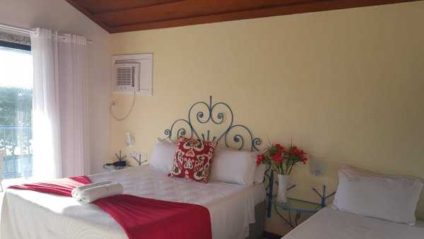 habitacion-p1-triple-luxury-apart-with-balcony-and-sea-view-hotel-coronado-beach-92835.jpeg