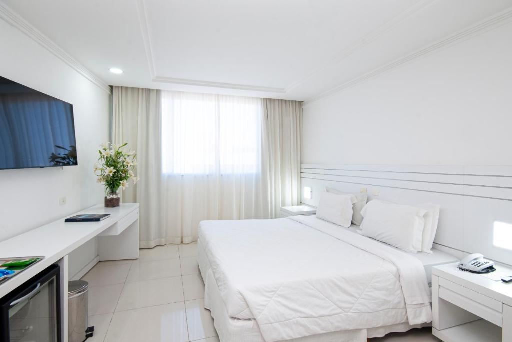 Hotel Bandeirantes