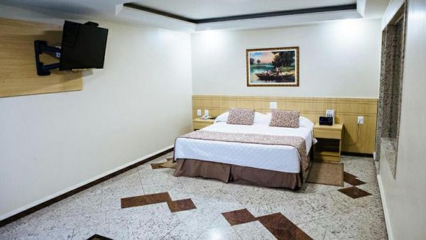 habitacion-suite-elegance-praia-hotel-04.jpg