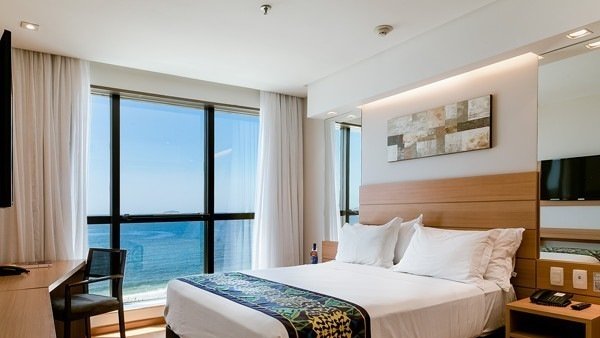 habitacion-p1-double-deluxe-sea-front-view-arena-copacabana-hotel-78524.jpg