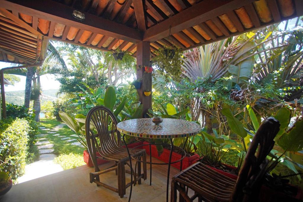 cliffside-luxury-inn-hotel-buzios-rio-de-janeiro-p1-18943.jpg