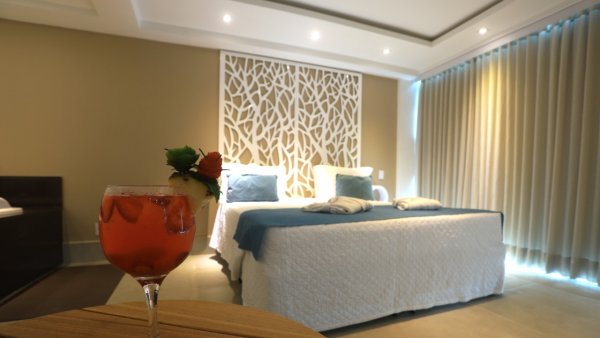 habitacion-p1-luxury-hydro-front-sea-paradiso-pero-praia-hotel-87687.jpeg