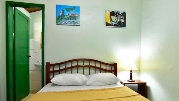 habitacion-p1-double-room-with-private-bathroom-hostel-villas-boas-96352.jpg