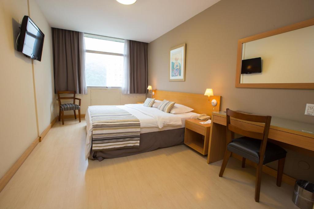 Augusto's Rio Copa Hotel