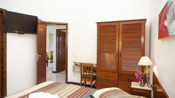 habitacion-p1-superior-2-bedroom-apartment-with-sea-view-la-boheme-hotel-62953.jpg