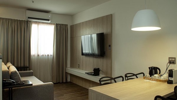 habitacion-p1-deluxe-with-balcony-anna-all-suites-46565.jpg