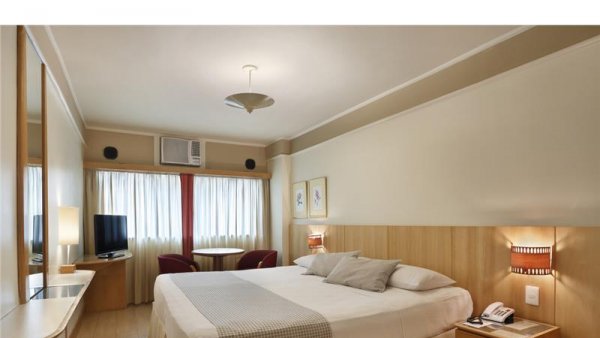 habitacion-p1-super-luxury-mirasol-copacabana-hotel-98496.jpg