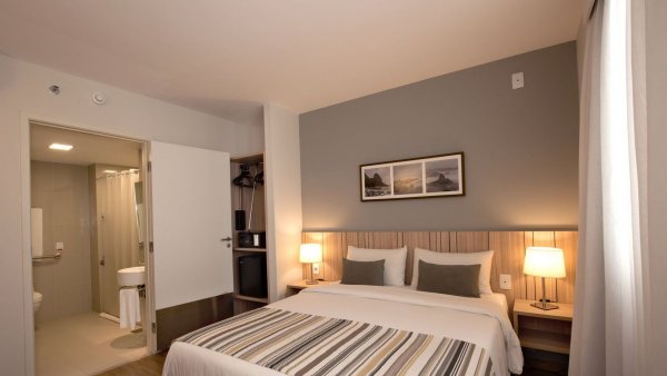 habitacion-p1-triple-standard-with-queen-size-bed-accessible-f-days-inn-rio-lapa-77033.jpg