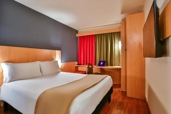 ibis-rio-de-janeiro-botafogo-hotel-rio-de-janeiro-rio-de-janeiro-p1-60955.jpg